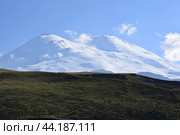 Эльбрус. Урочище Джилы-су. Закат (2024 год). Редакционное фото, фотограф Антонина Кудактина / Фотобанк Лори