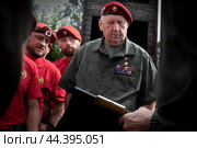 Герой России Сергей Иванович Лысюк на совещании во время экзамена спецназовцев на ношение Крапового берета (2024 год). Редакционное фото, фотограф Дмитрий Неумоин / Фотобанк Лори
