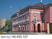 Административное здание на Крестьянской площади, дом 11, стр. 1 (1880 г.). Москва, Россия (2024 год). Стоковое фото, фотограф Елена Коромыслова / Фотобанк Лори