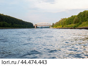 Водная прогулка по каналу им. Москвы. (2024 год). Редакционное фото, фотограф Сергей Крамарев / Фотобанк Лори