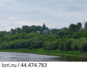 Туринский Свято-Николаевский женский монастырь (вид со стороны реки Тура), Свердловская область (2024 год). Стоковое фото, фотограф Алексей Иванов / Фотобанк Лори