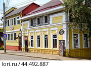 Город Иркутск. Хостел "Решетниковъ".  Улица Тимирязева, дом 5 (2024 год). Стоковое фото, фотограф Александр Тараканов / Фотобанк Лори