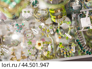 Various adornments on showcase in bijouterie shop. Стоковое фото, фотограф Яков Филимонов / Фотобанк Лори