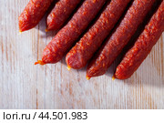 Close up view of tyrolean sausages. Стоковое фото, фотограф Яков Филимонов / Фотобанк Лори