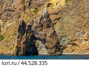 Golden Gate Rock. Karadag. Crimea (2022 год). Стоковое фото, фотограф Анна Кривицкая / Фотобанк Лори