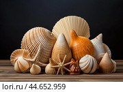 Elegant array of seashells on wooden surface. Стоковое AI-изображение, AI-художник Иван Рябоконь / Фотобанк Лори
