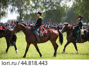 Россия. Бородино. Реконструкция Бородинской битвы 1812 года во время фестиваля "Стойкий оловянный солдатик" (2012 год). Стоковое фото, фотограф Ерохин Дмитрий Викторович / Фотобанк Лори
