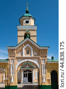 Храм Иоанна Златоуста, Астрахань (2023 год). Редакционное фото, фотограф Инна Грязнова / Фотобанк Лори