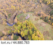 Церковь Алексия Человека Божьего. Храм в лесу (2021 год). Стоковое фото, фотограф Яковлев Сергей / Фотобанк Лори