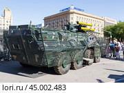 Трофейная военная техника Украины, бронетранспортёр БТР-3Е на выставке, Площадь Павших Борцов, Волгоград, Россия. Редакционное фото, фотограф Андрей Цыганков / Фотобанк Лори