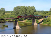 Каринская узкоколейная железная дорога в Кирово-Чепецке (2024 год). Стоковое фото, фотограф Иван Дуплик / Фотобанк Лори