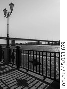 Embankment of Don River and Voroshilovsky bridge in Rostov-on-Don, Russia (2021 год). Стоковое фото, фотограф Elena Odareeva / Фотобанк Лори