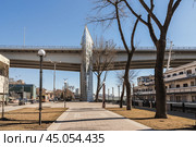 Glass elevator of Voroshilovsky bridge in Rostov-on-Don, Russia (2021 год). Редакционное фото, фотограф Elena Odareeva / Фотобанк Лори