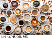 Lots of mugs of different coffee and coffee drinks on a white table. Top view, flat lay. Стоковое AI-изображение, AI-художник Photojuli / Фотобанк Лори