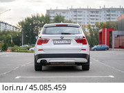 KRASNOYARSK, RUSSIA - September 22, 2024: White BMW X3 F25. Редакционное фото, фотограф Плотников Дмитрий / Фотобанк Лори