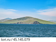 Пролив Ольхонские ворота. Озеро Байкал. Малое море. Стоковое фото, фотограф Александр Тараканов / Фотобанк Лори