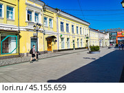Пешеходная улица Урицкого. Прокуратура города  Иркутска (2024 год). Стоковое фото, фотограф Александр Тараканов / Фотобанк Лори