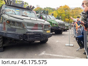 Бронеавтомобиль «Козак 2м1». Выставка трофейной военной техники в парке 30-летия Победы в Краснодаре. Редакционное фото, фотограф Алексей Букреев / Фотобанк Лори