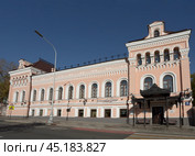 Здание бывшей усадьбы Замятиных-Третьяковых на Гоголевском бульваре. Памятник архитектуры федерального значения, Москва, Россия. Стоковое фото, фотограф Наталья Волкова / Фотобанк Лори
