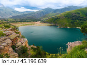 Picturesque view of the mountain lake Gizhgit with azure water. Caucasus. Стоковое фото, фотограф Константин Лабунский / Фотобанк Лори