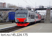 Автомотриса АЧ2-012, станция Шарташ, Екатеринбург (2019 год). Редакционное фото, фотограф Алексей Иванов / Фотобанк Лори