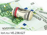Доллары и евро крупным планом.  money, euro and dollars on a white background. Стоковое фото, фотограф Лариса Гордеева / Фотобанк Лори