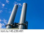 Anti-aircraft missile launcher against the sky. Стоковое фото, фотограф Евгений Харитонов / Фотобанк Лори