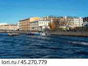 Река Фонтанка. Ограда Шереметевского дворца. Санкт-Петербург. Редакционное фото, фотограф Александр Щепин / Фотобанк Лори