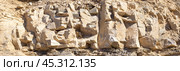 Natural background of dry clayey, stony soil in section. Texture, banner template. Стоковое фото, фотограф Коханова Наталья / Фотобанк Лори