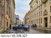 Город Санкт-Петербург, улица Яблочкова (2023 год). Редакционное фото, фотограф Александр Тараканов / Фотобанк Лори