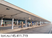 Tan Son Nhat airport, Ho Chi Minh City, Vietnam (2013 год). Редакционное фото, фотограф Александр Подшивалов / Фотобанк Лори