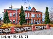 Казанская Амвросиевская ставропигиальная женская пустынь, Казанский собор, Водонапорная башня, трапезная, Амвросиевская церковь, Шамордино, Козельск. Стоковое фото, фотограф Baturina Yuliya / Фотобанк Лори