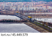 Top view of the city of Togliatti and the Zhigulevskaya hydroelectric station. Стоковое фото, фотограф Акиньшин Владимир / Фотобанк Лори