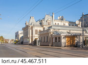 Бывшая  усадьба А.В. Целибеевой - М.Д. Карповой.  Новокузнецкая ул., дом 11, строение 1, Москва. Редакционное фото, фотограф Владимир Чинин / Фотобанк Лори