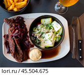 Veal steak with shallot sauce, French cuisine. Стоковое фото, фотограф Яков Филимонов / Фотобанк Лори