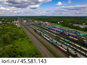 Сортировочная горка в Лянгасове. Город Киров. Съемка с дрона (2023 год). Редакционное фото, фотограф Владислав Самошкин / Фотобанк Лори