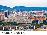 Вид с Караульной горы на город Красноярск (2024 год). Стоковое фото, фотограф Александр Тараканов / Фотобанк Лори