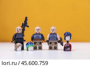 RUSSIA, SAMARA, FEBRUARY 15, 2020 - Lego Star Wars Minifigures rebel. Редакционное фото, фотограф Андрей Аркуша / Фотобанк Лори