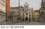 St Mark's Clocktower in Piazza San Marco (2017 год). Редакционное видео, видеограф Михаил Коханчиков / Фотобанк Лори