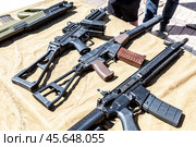 Various russian firearms, assault rifles. Different samples of russian small arms (2024 год). Редакционное фото, фотограф FotograFF / Фотобанк Лори