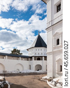 Саввино-Сторожевский монастырь. Звенигород. (2024 год). Стоковое фото, фотограф Лариса Гордеева / Фотобанк Лори