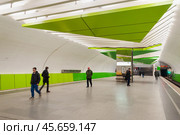 Станция "Лермонтовский проспект" Московского метро на Таганско-Краснопресненской линии. Редакционное фото, фотограф Алёшина Оксана / Фотобанк Лори