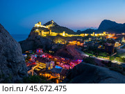 Night view of the old Genoese fortress in the city of Sudak. Crimean Peninsula. Russia (2021 год). Стоковое фото, фотограф Константин Лабунский / Фотобанк Лори