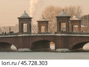 Зимний Санкт-Петербург. Река Фонтанка. Старо-Калинкин мост (2010 год). Стоковое фото, фотограф Александр Алексеев / Фотобанк Лори
