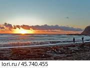 Черное море, осень, закат    солнца, Краснодарский край, Туапсинский район, Михайловская бухта (2024 год). Стоковое фото, фотограф Александр Циликин / Фотобанк Лори