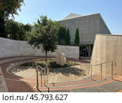 Campus of the Weizmann Institute of Science. Стоковое фото, фотограф Irina Opachevsky / Фотобанк Лори