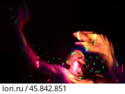 Абстрактное изображение танцующего мужчины. Редакционное фото, фотограф Дмитрий Неумоин / Фотобанк Лори