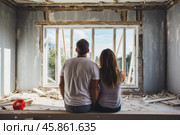 Homeowners envisioning their future home during a renovation project. Стоковое AI-изображение, AI-художник Иван Рябоконь / Фотобанк Лори