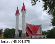 Уфимская соборная мечеть «Ляля-Тюльпан». Россия, Башкортостан, город Уфа, улица Комарова, дом 5 (2019 год). Стоковое фото, фотограф Алексей Иванов / Фотобанк Лори