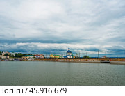 Чебоксарский залив. Город Чебоксары (2024 год). Стоковое фото, фотограф Макаров Алексей / Фотобанк Лори